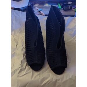 Vince Camuto Black Suede Leather NEW?  3 3/4" Caged Heels Zipper Up Back Sz 10M